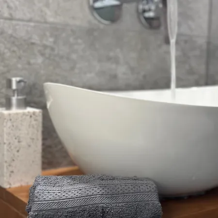 La Grotta Dell'orso Pensionat Aosta