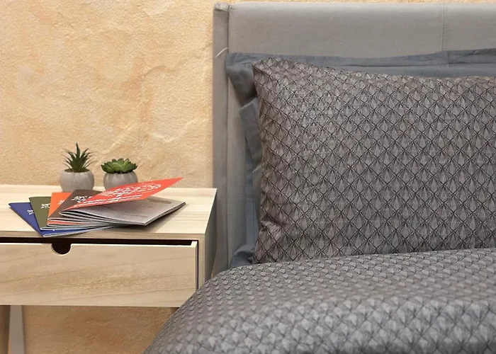 Guest house La Grotta Dell'orso 3*